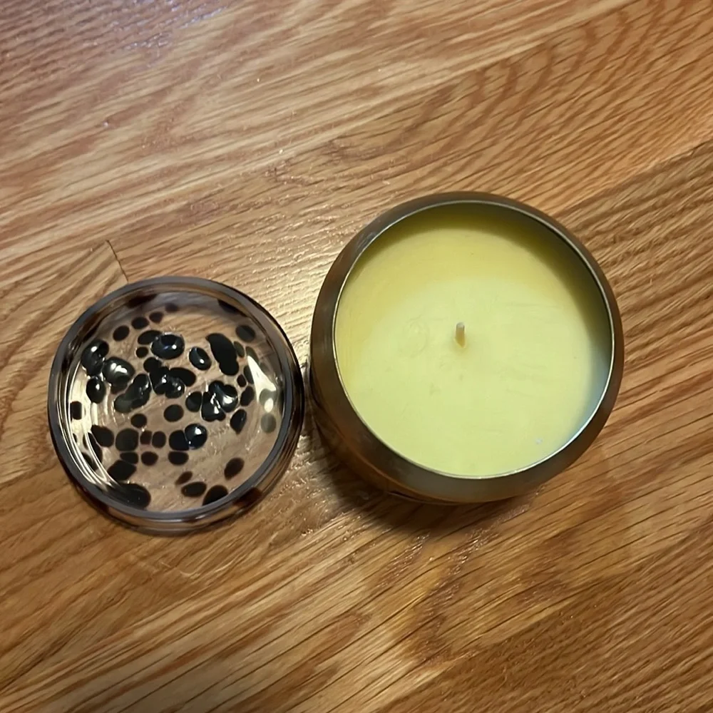 Anthropologie Apothecary 18  Tin Candle